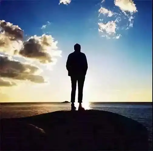 【 女生头像 】高清 女生头像 背影 壁纸 唯美 意境头像2477女生