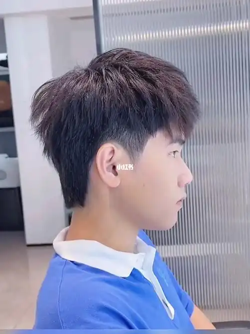 摩根烫钢架烫烟花烫男士发型成都男生烫发