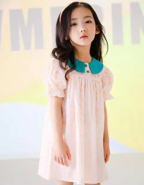 童装也变质了小女孩穿吊带裙涂口红网红风穿搭被说太成熟