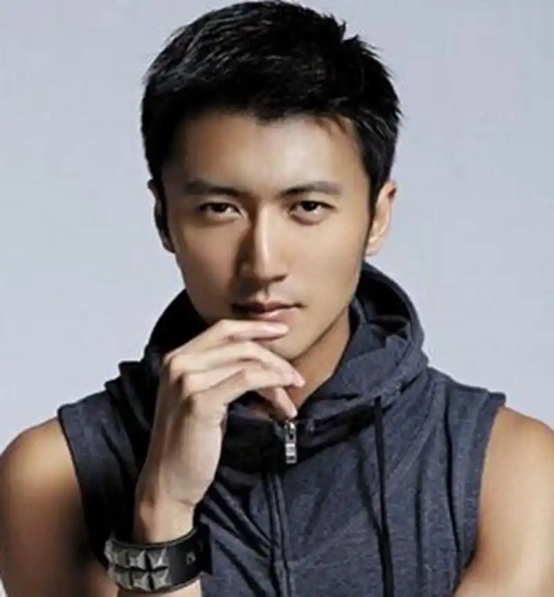 谢霆锋的5款发型:图一的发型我喜欢,图三让王菲心动了!