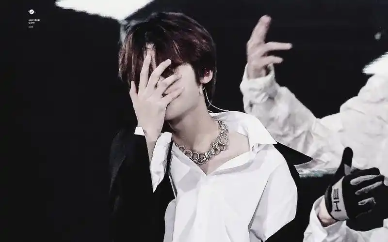 【黄明昊】黄明昊绝美壁纸