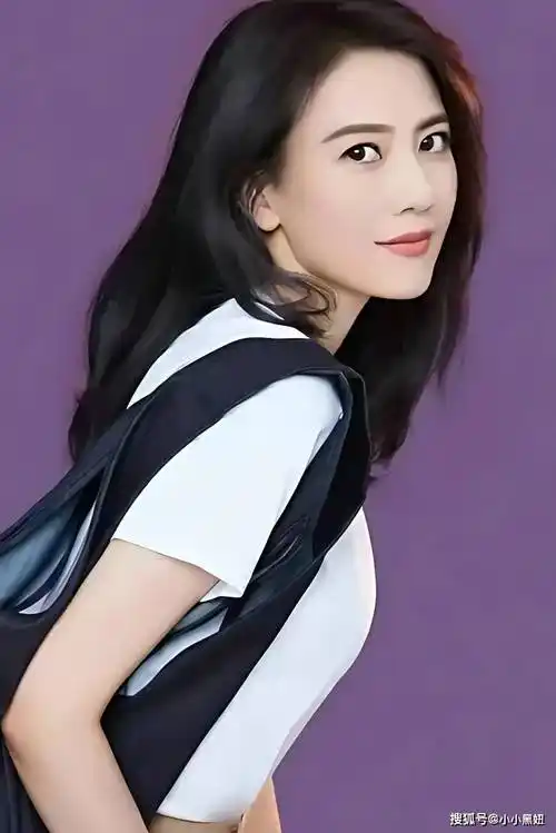 44岁的高圆圆美貌惊艳!网友惊呼太美了!