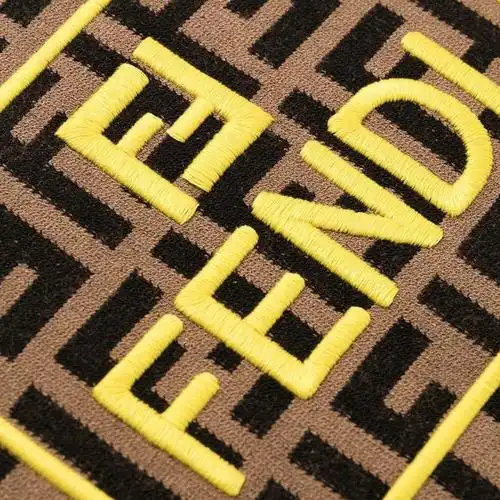 fendi/芬迪 2019秋冬 男士针织衫 ff logo底纹 黄色刺绣字母 高领毛衣