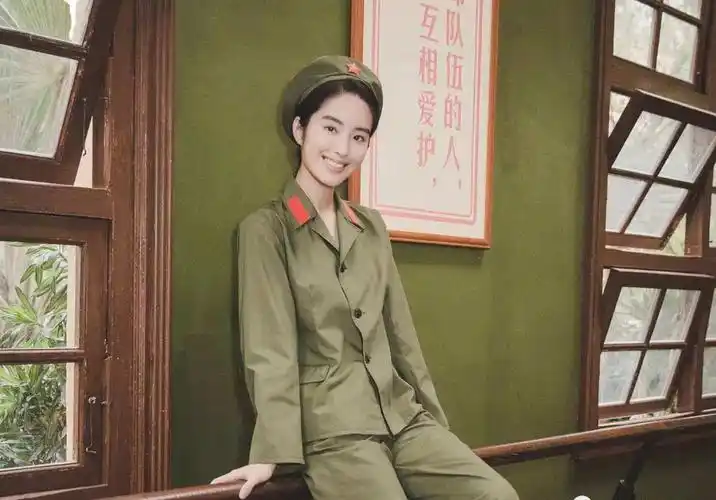 《芳华》林丁丁:"心机女"圆梦豪门,为何两度失婚,沦为保姆?