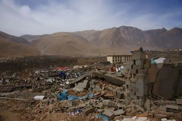 纪实4.14青海玉树大地震(四)