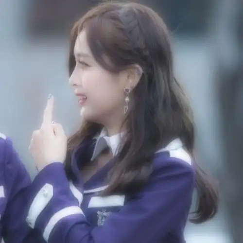 程潇吴宣仪/by季妤落