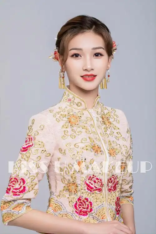 kissu化妆培训的婚纱摄影作品《唯美减龄新娘造型》