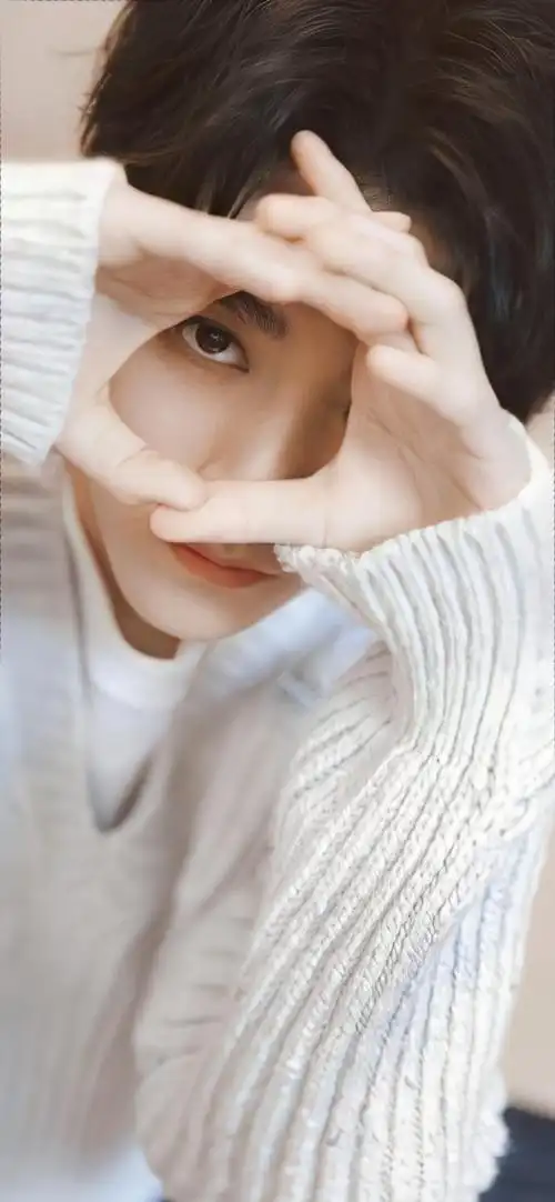 心心念念的王俊凯壁纸