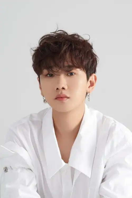 汪苏泷《过去现在时》第二波主打上线 灵魂乐唱腔演绎沉淀的温柔