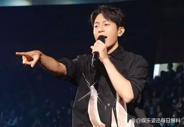 韦礼安小巨蛋唱到一半!超大咖歌王惊喜现身 踏进歌坛全是因为他