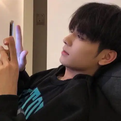 有没有适合男生用的微信头像