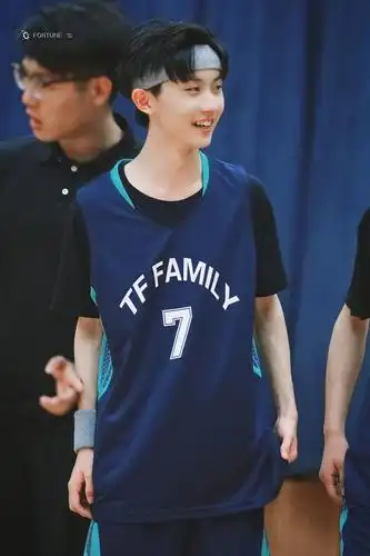 高中生马嘉祺再见啦