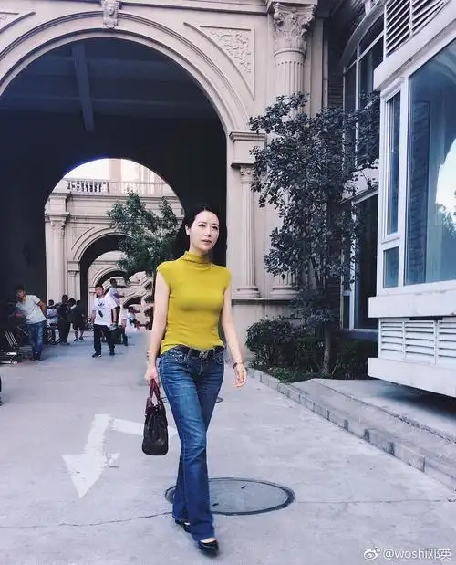 邓英_演员_作品_个人资料_简历_生日_经历_留言 - 酷乐米