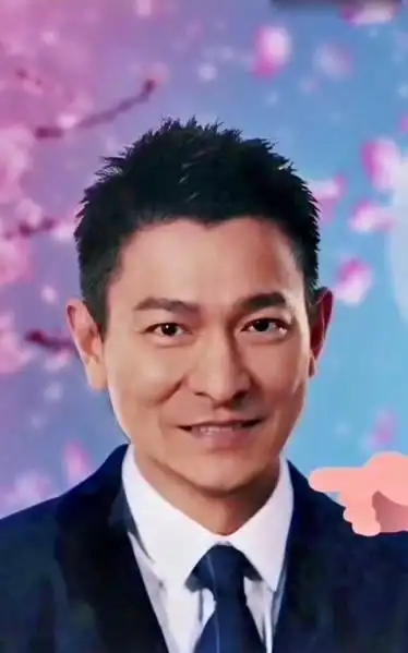 刘德华从26岁到54岁照片你没见过的刘德华告诉我哪个年龄段最帅