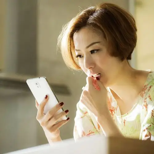 临时同居郑秀文剧照壁纸