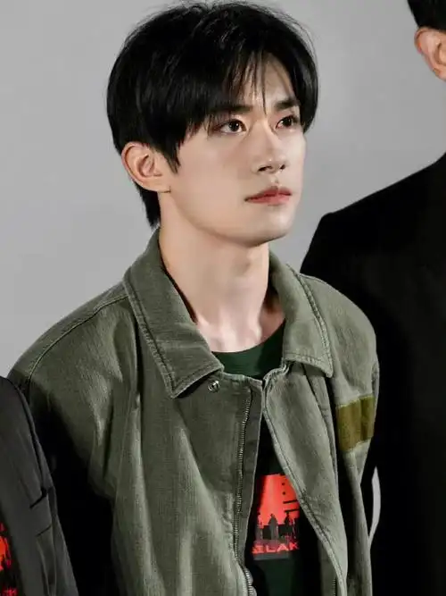 易烊千玺未来可期