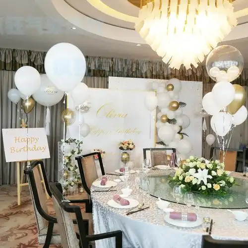 宝宝宴十岁生日寿宴气球布置执行成人ins风包厢生日布置摄影摄像