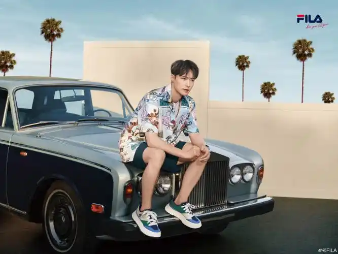 fila代言人张艺兴##fila mix主理人张艺兴##fila时尚印花##fila艺术