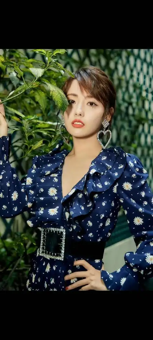 张嘉倪高清性感写真来啦.