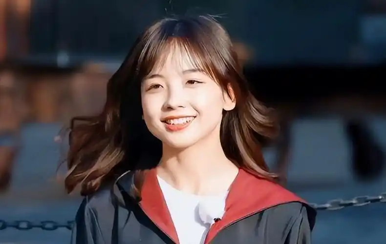 王冰冰:"央视最美女记者",私生活惨遭泄露,她究竟碍着谁了