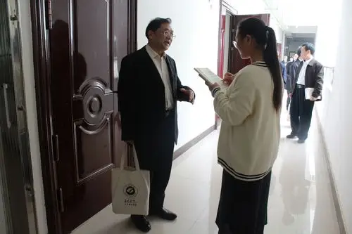 忆往昔岁月,贺八十校庆——校友采访