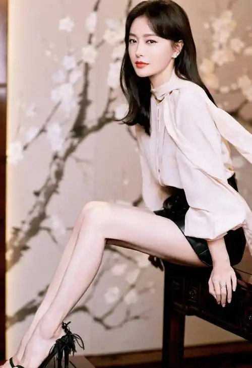 不老女神秦岚高跟鞋美图_凉鞋_粉色_马尾