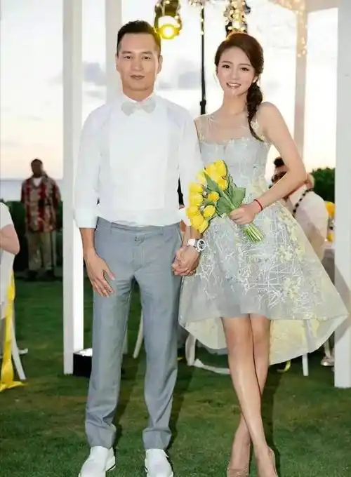 女星安以轩老公被批捕,又一个"世纪婚礼"塌房了_陈荣炼_日安_台北