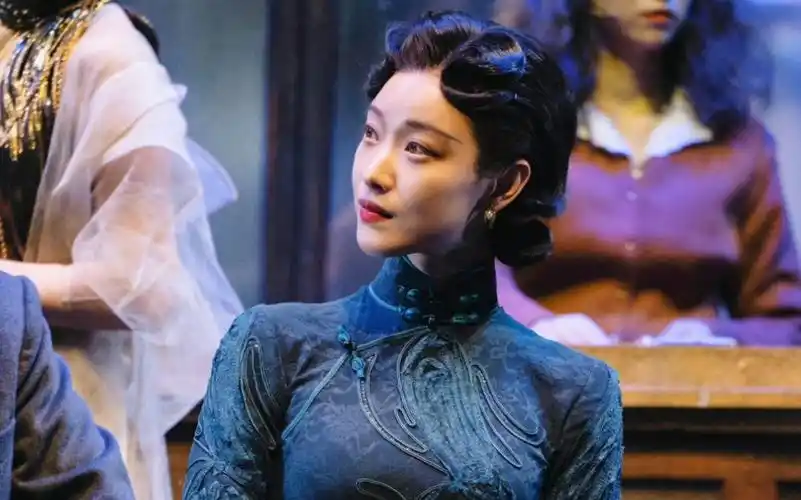 倪妮旗袍写真大片