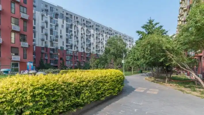 西四环 北京印象-明星社区-金地物业-南北通透三居室 基本信息 小区