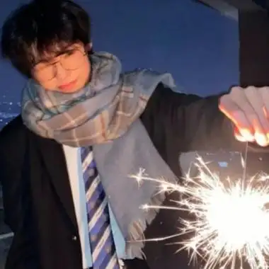 2021最帅男神头像图片