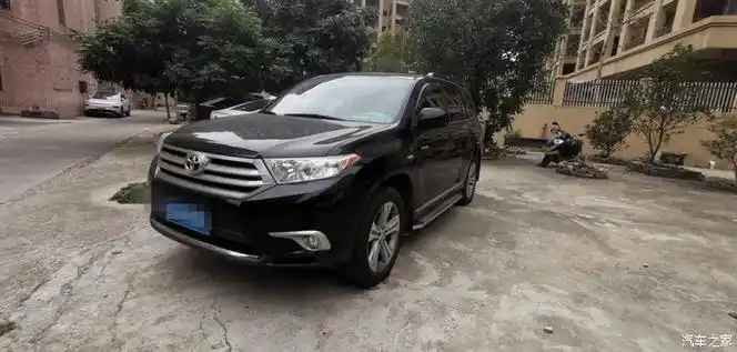 出13年11月汉兰达运动版黑色五座13万公里车头盖4s