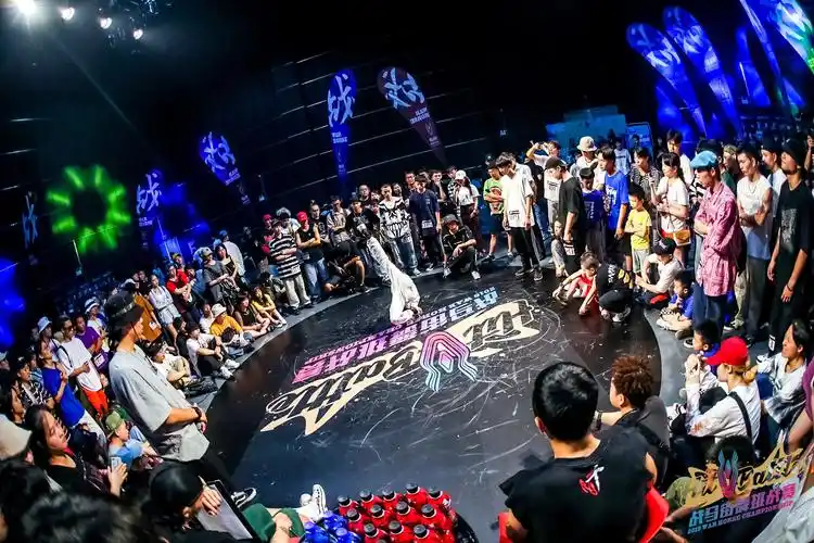 战马街舞挑战赛长沙站落幕 人气爆棚获胜者剑指南宁总决赛