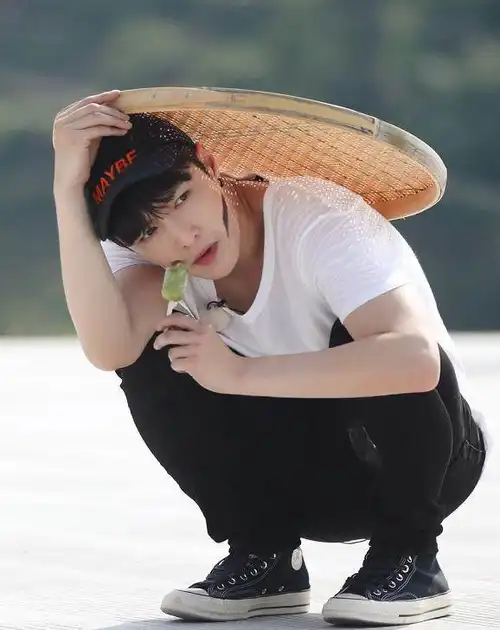 张艺兴缺席录制4期《极限挑战》的原因,原来是节目组违约了!