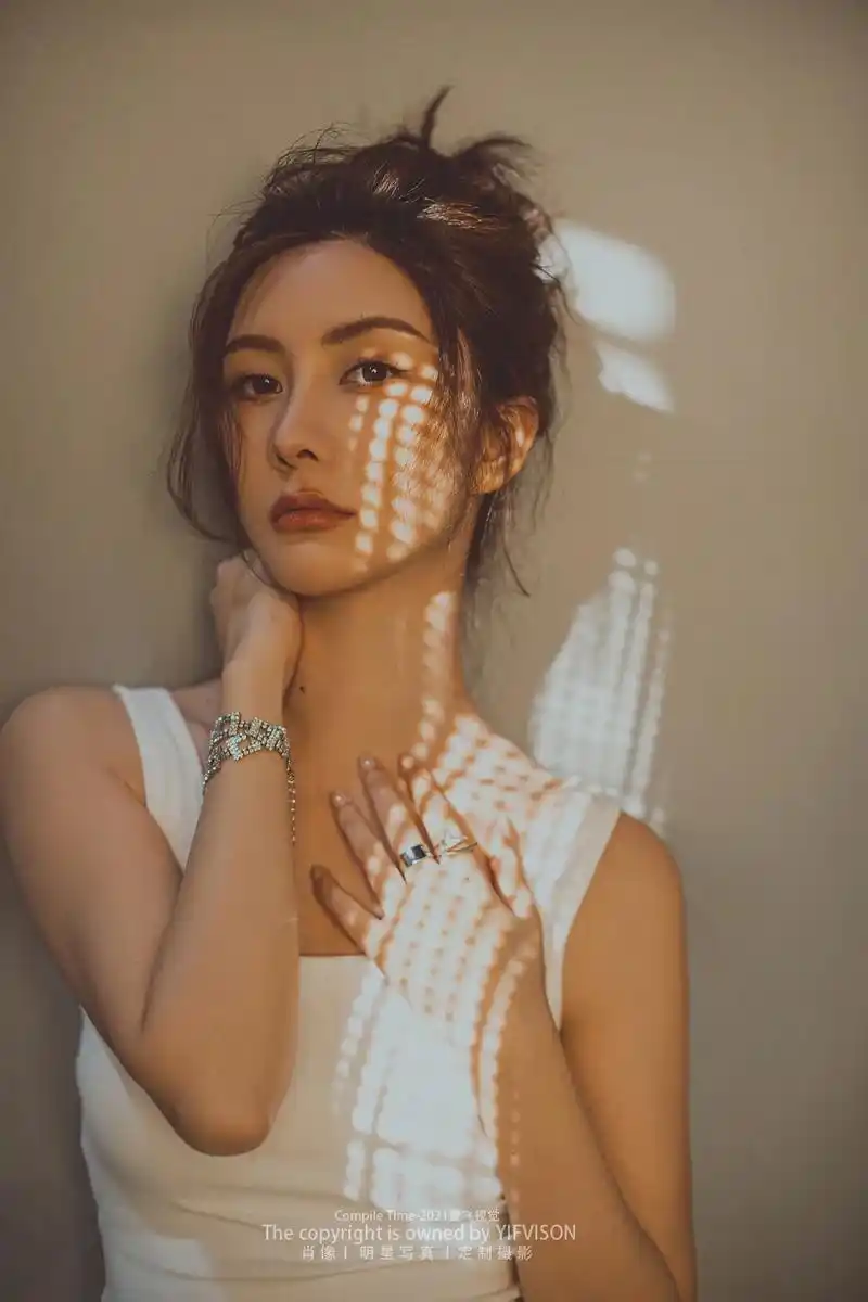 天黑之前来得急嘛光影个人写真很有感觉哇个性写真