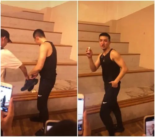 原创金瀚生活中打篮球被拍路人看点全在身材谁还管球技怎么样