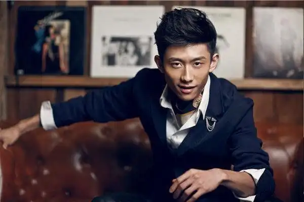 继蒋欣之后张一山痛批娱乐圈潜规则直言不再参加真人秀