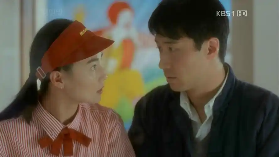 p>《甜蜜蜜》是由ufo电影人制作有限公司,嘉禾电影有限公司制作的