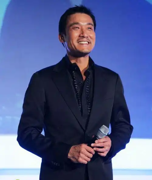 [转载]记录我眼中20年来影坛20位深入人心的俊男美女(港台)