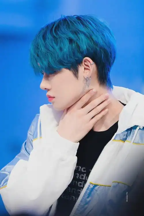 崔然竣的旧梦收藏馆##崔然竣蓝发