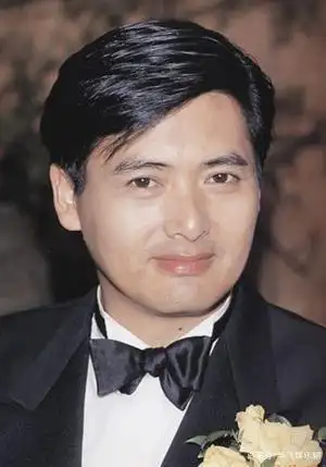 珍贵老照片,一次性看完周润发年轻时