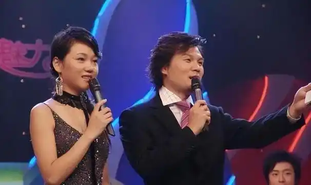 李彬曾是业内顶尖主持人,捧红柳岩和谢楠,如今为何销声匿迹?