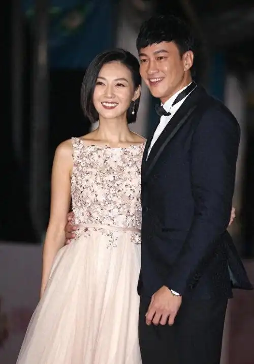 回顾何润东曾三次表白孙俪被拒41岁迎娶柜姐无子也幸福