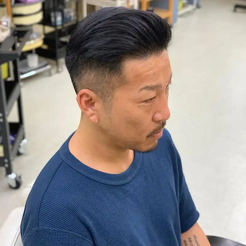 今夏最受欢迎发型三面光男发,越剪越精神,时尚不落伍,适合大多数男士