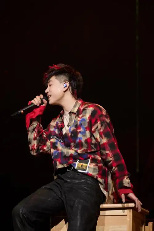 胡彦斌2024是一场烟火巡回演唱会##胡彦斌上海演唱会