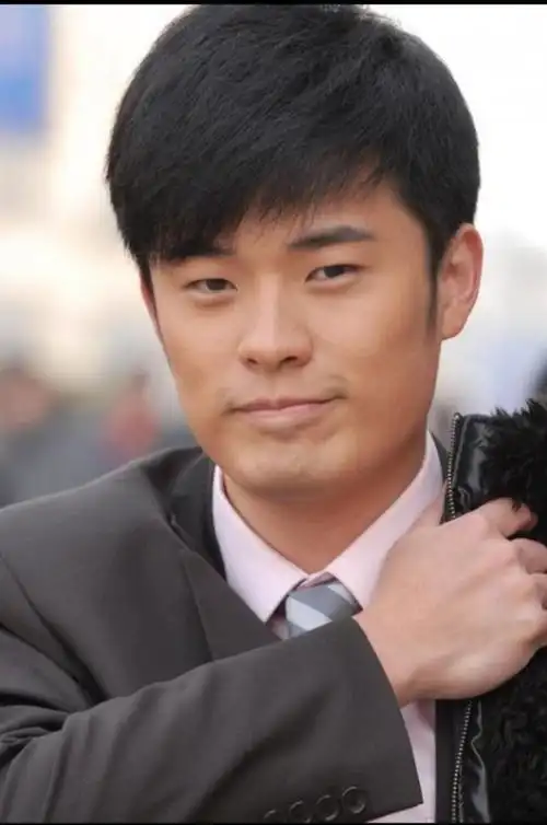 贤合庄风云再起灵魂陈赫退股加盟商集体买惨维权