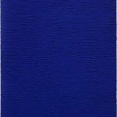 深蓝色