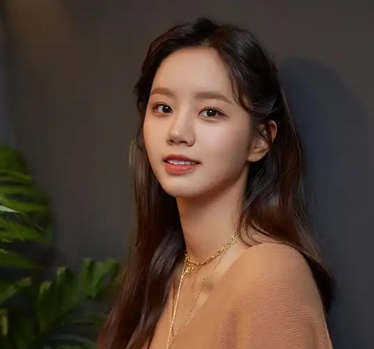 李惠利:从18线女爱豆,到一年狂揽100亿的大女主,她经历了啥?