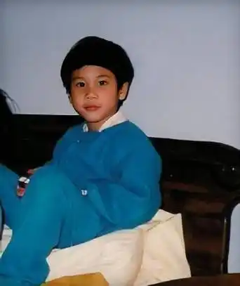 王力宏#百位明星童年照#王力宏童年照十八宫格,可可爱爱的甜甜仔2021