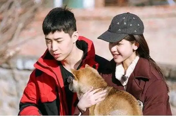 sjm成员刘宪华谈恋爱女朋友原来是她