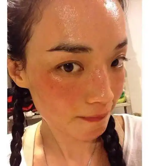 参加完party回家不忘好好卸妆才是正经事